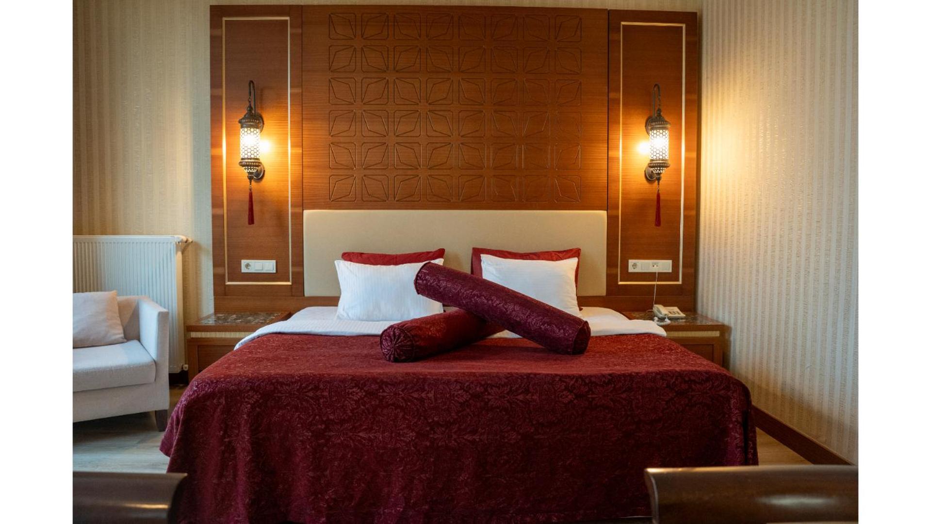 Kronos Hotel Golbası Exteriör bild